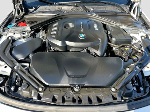 Used 2019 BMW 430i xDrive Convertible w/ Convenience Package image 33