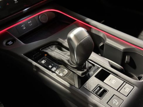 New 2026 Nissan Sentra SV w/ SV Convenience Package FWD image 27