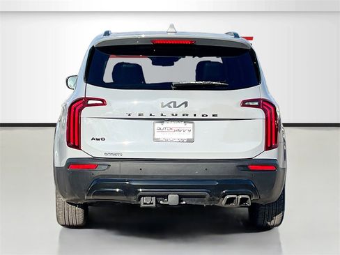 Used 2022 Kia Telluride SX w/ SX Prestige Package image 6