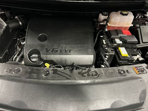 Used 2023 Buick Enclave Avenir w/ Avenir Technology Package image 28