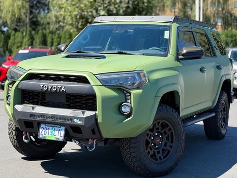 Used 2023 Toyota 4Runner TRD Off-Road Premium w/ Moonroof Package AWD/4WD image 1