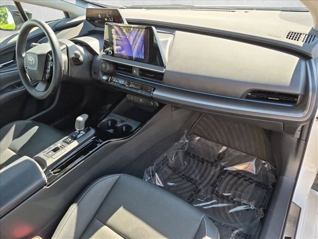 Used 2023 Toyota Prius XLE FWD image 21