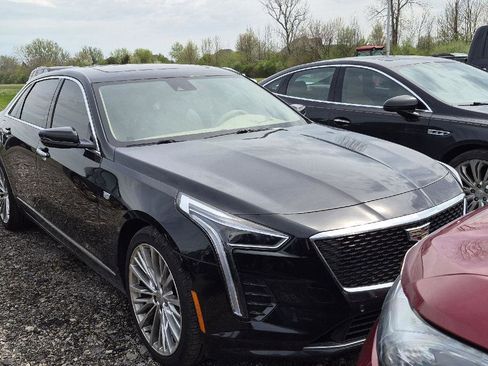 Used 2019 Cadillac CT6 Platinum AWD/4WD image 2