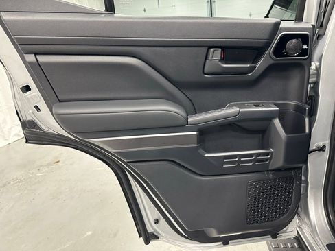 Used 2025 Toyota 4Runner TRD Off-Road Premium image 42