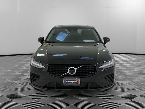 Used 2021 Volvo S60 T8 R-Design Expression AWD/4WD image 8