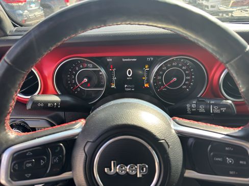 Used 2020 Jeep Wrangler Rubicon w/ Steel Bumper Group AWD/4WD image 16