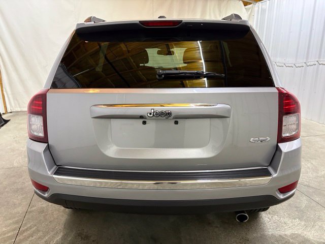 Used 2016 Jeep Compass High Altitude FWD image 6