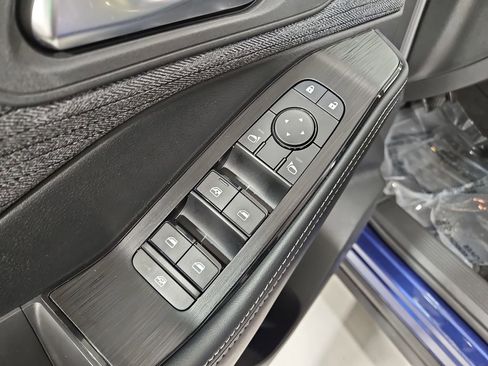 Certified 2023 Nissan Rogue SV image 13