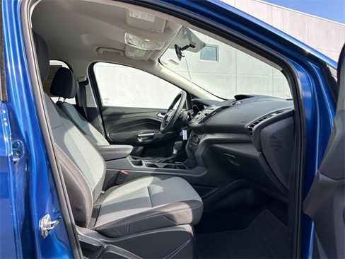Used 2017 Ford Escape SE image 22