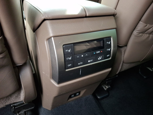 Certified 2023 Lexus GX 460 Luxury w/ Sport Design Package AWD/4WD image 11
