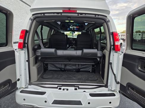 New 2025 GMC Savana 2500 Extended w/ Driver Convenience Package image 49