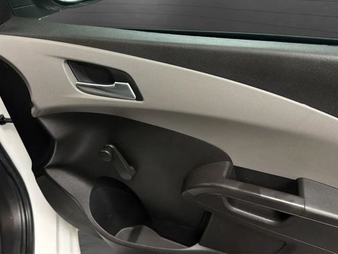 Used 2014 Chevrolet Sonic LS FWD image 17
