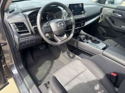 New 2026 Nissan Rogue SV FWD image 19
