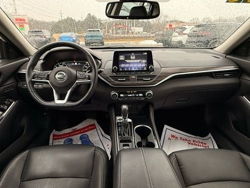 Certified 2021 Nissan Altima 2.5 Platinum image 24