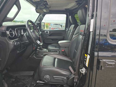 Used 2020 Jeep Wrangler Unlimited Rubicon w/ Uconnect 4C Nav & Sound Group AWD/4WD image 9