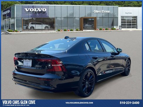 Certified 2023 Volvo S60 B5 Plus w/ Climate Package AWD/4WD image 3