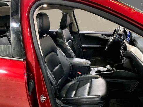 Used 2020 Ford Escape SE Sport image 14