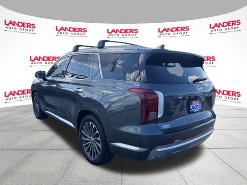 Used 2023 Hyundai Palisade Calligraphy FWD image 5