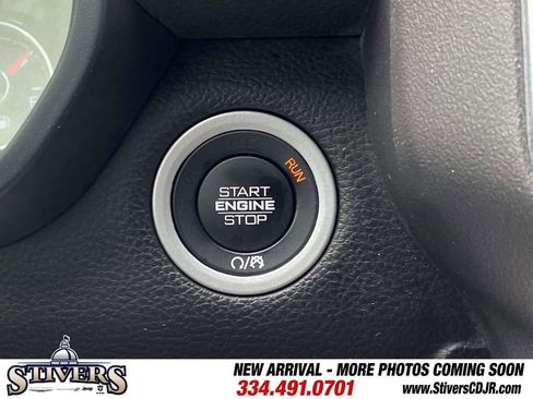 Used 2023 RAM 1500 Big Horn AWD/4WD image 29