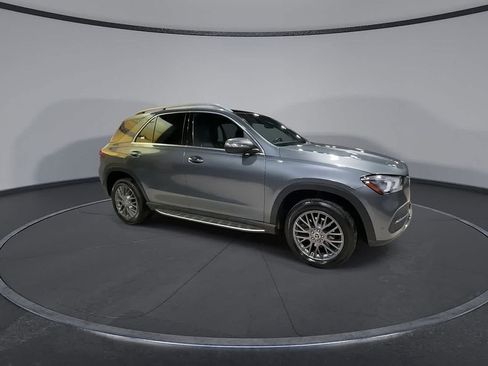 Used 2022 Mercedes-Benz GLE 350 4MATIC image 2