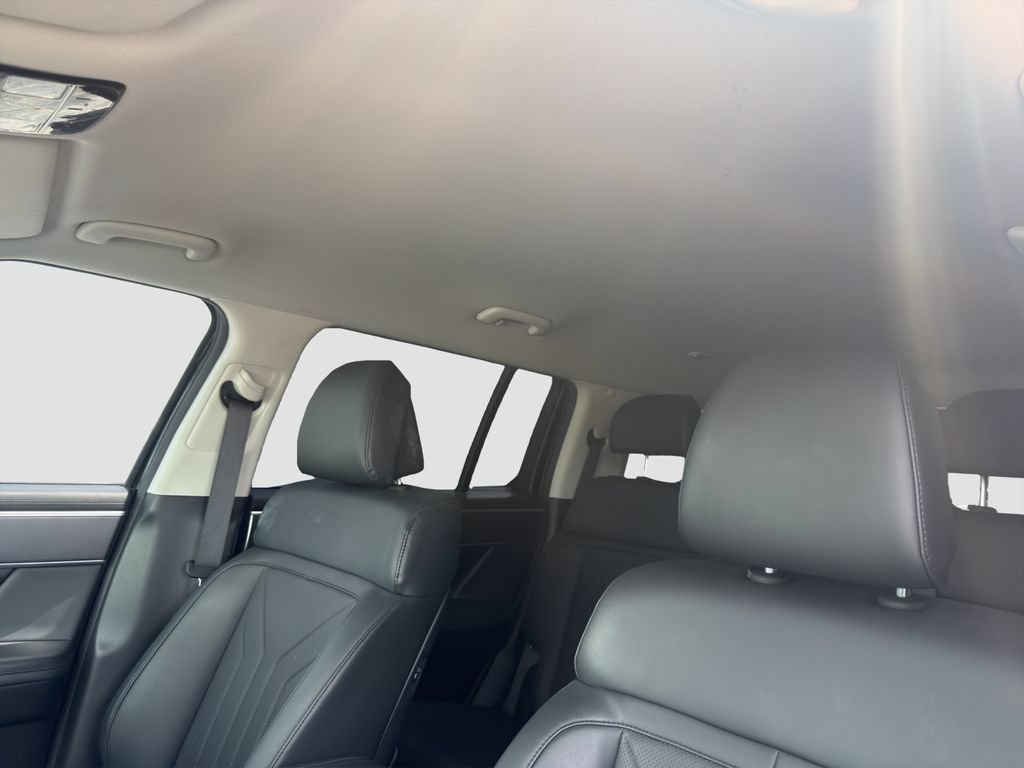 Used 2024 Hyundai Santa Fe SEL FWD image 24