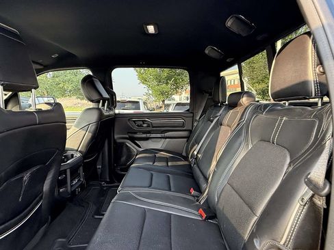 Used 2024 RAM 1500 Limited AWD/4WD image 16