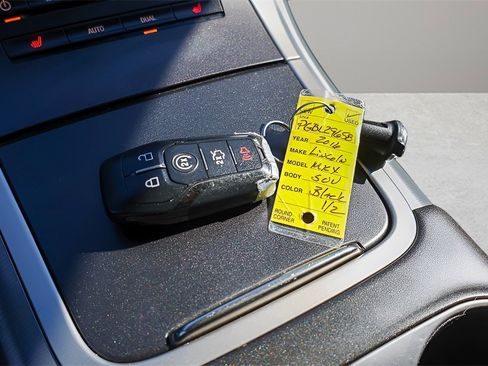 Used 2016 Lincoln MKX Select w/ Cargo Utility Package image 25