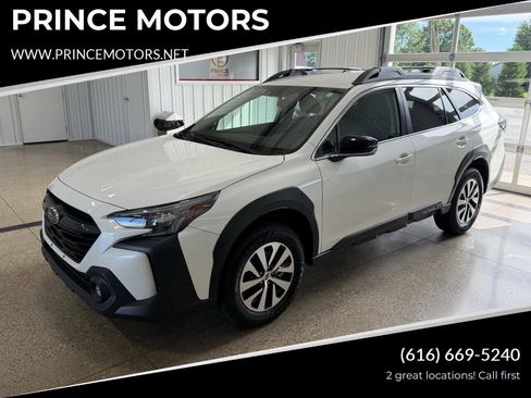 Used 2023 Subaru Outback Premium AWD/4WD image 1