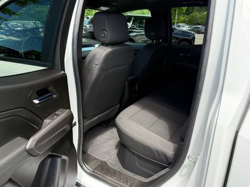 Used 2023 Chevrolet Colorado LT w/ LT Convenience Package RWD image 10