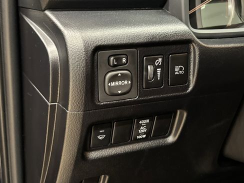 Used 2020 Toyota 4Runner Limited image 28