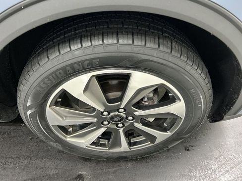 Used 2023 Ford Escape Platinum AWD/4WD image 8