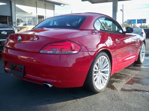 Used 2011 BMW Z4 sDrive35i image 3