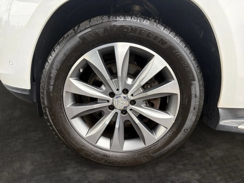 Used 2014 Mercedes-Benz GL 450 4MATIC image 38