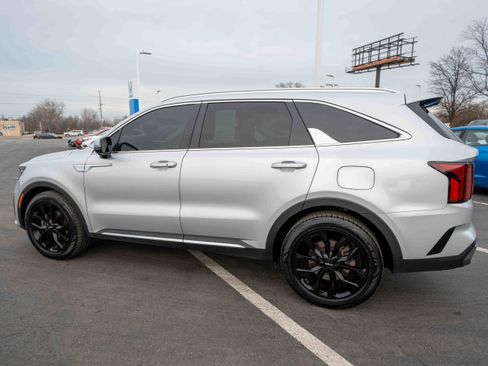 Used 2022 Kia Sorento SX Prestige image 4