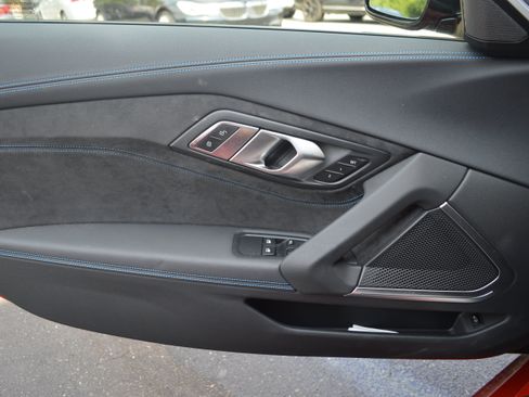 Used 2026 BMW Z4 M40i RWD image 18