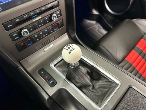 Used 2014 Ford Mustang Shelby GT500 w/ Equipment Group 821A RWD image 33