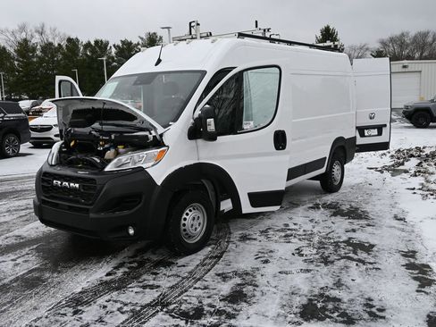 Used 2024 RAM ProMaster 2500 w/ Convenience Group image 38