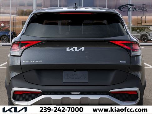 New 2025 Kia Sportage LX image 13