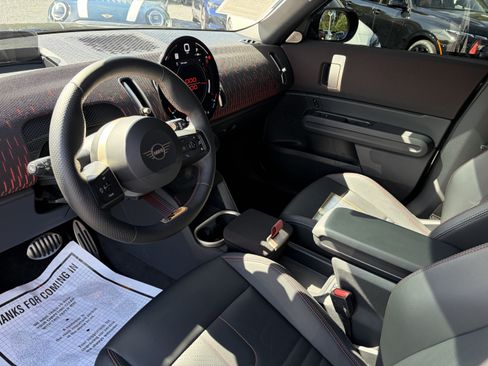 Used 2025 MINI Cooper Countryman John Cooper Works w/ Comfort Package Max AWD/4WD image 10