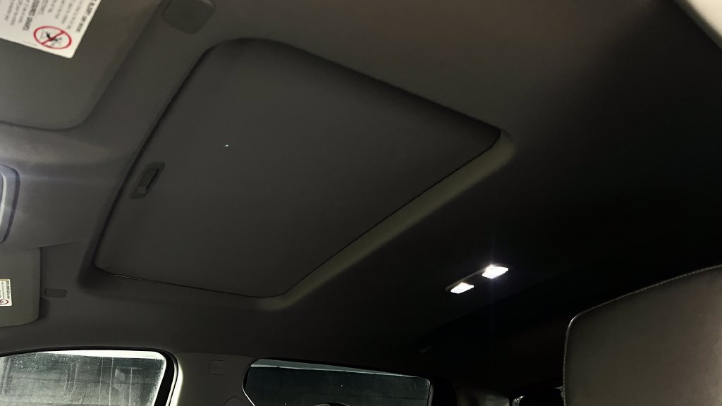Used 2020 Chevrolet Silverado 2500 LTZ w/ LTZ Plus Package AWD/4WD image 4