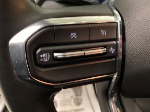 Used 2023 GMC Canyon Elevation image 32