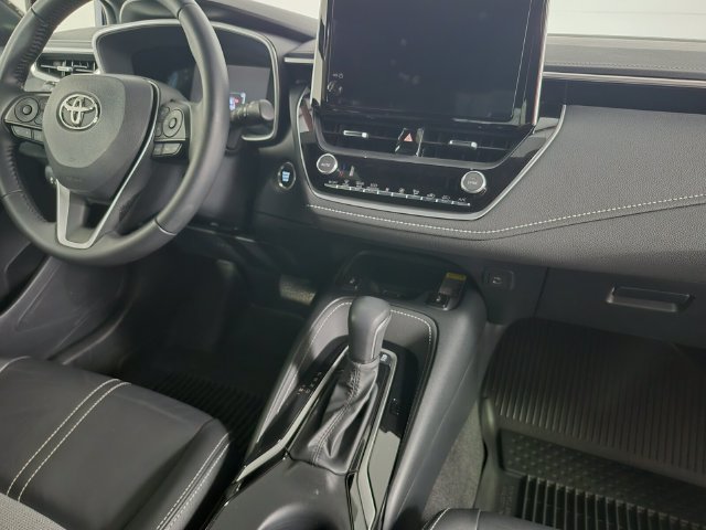 Certified 2025 Toyota Corolla XSE FWD image 34