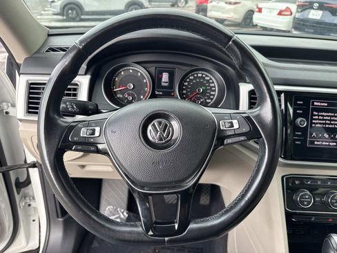 Used 2018 Volkswagen Atlas SEL image 29