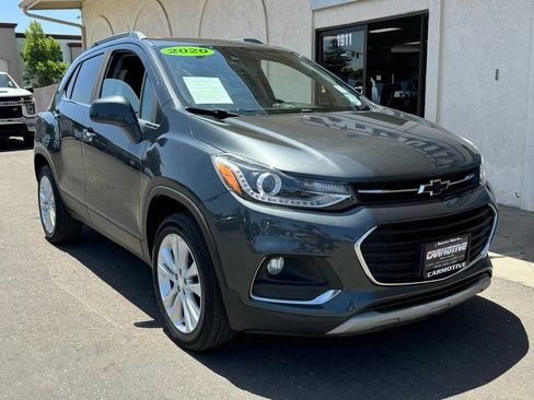 Used 2020 Chevrolet Trax Premier AWD/4WD image 3