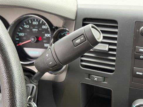 Used 2013 Chevrolet Silverado 3500 W/T image 25