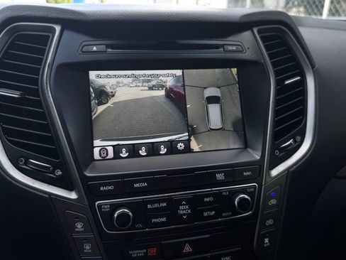 Used 2018 Hyundai Santa Fe FWD image 27