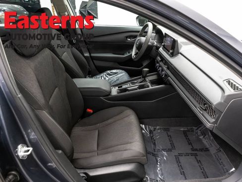 Used 2023 Honda Accord LX image 23