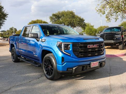 Used 2022 GMC Sierra 1500 Elevation RWD image 9