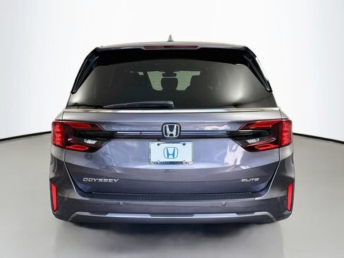 Certified 2026 Honda Odyssey Elite image 6