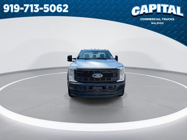 New 2026 Ford F550 4x4 Regular Cab Super Duty image 4